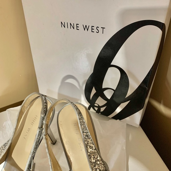 NINE WEST Platform Shoes - Picture 7 of 8